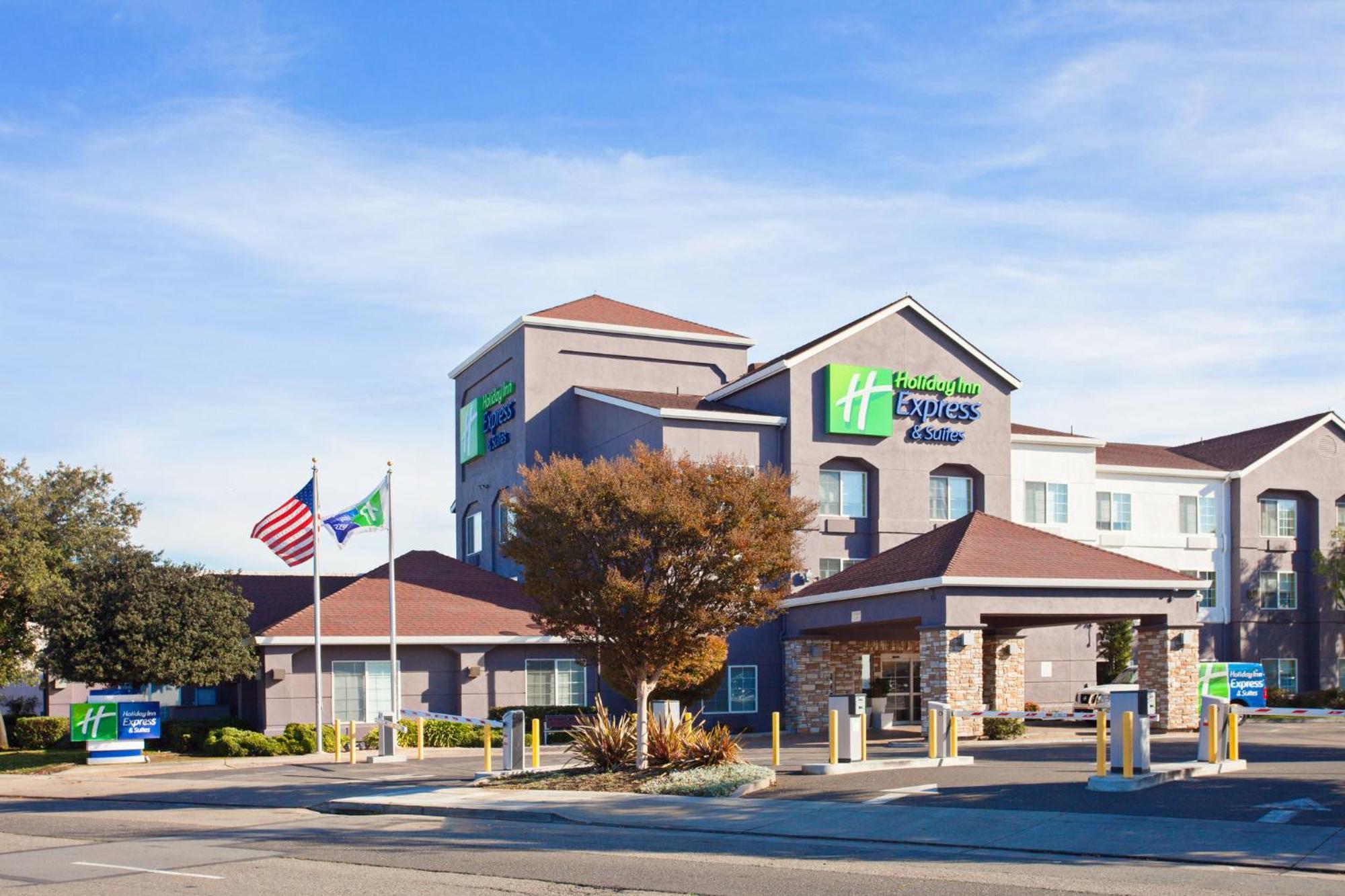 Holiday Inn Express & Suites Oakland - Airport By Ihg Eksteriør bilde