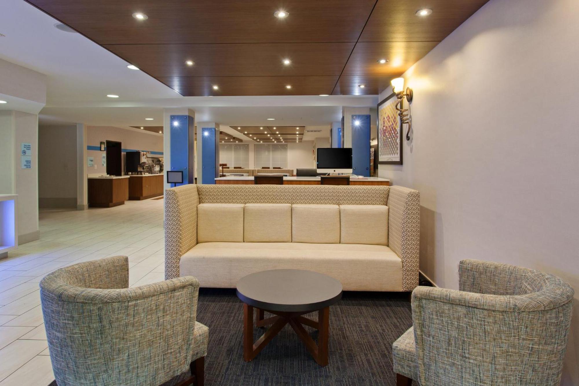 Holiday Inn Express & Suites Oakland - Airport By Ihg Eksteriør bilde